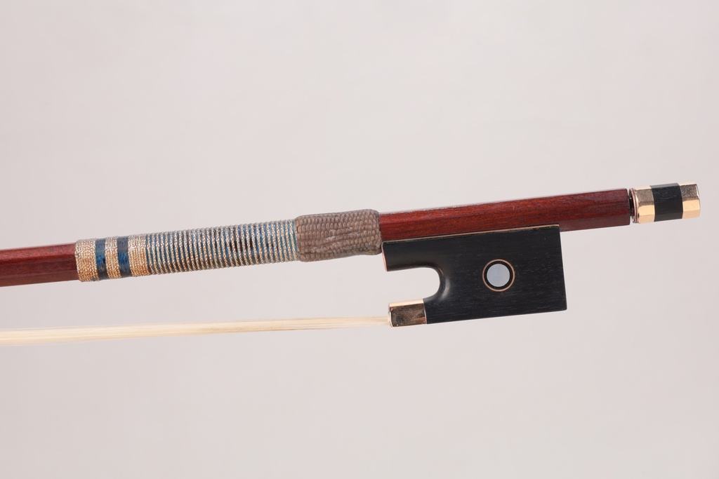 Aurelia Landon Viola Bow