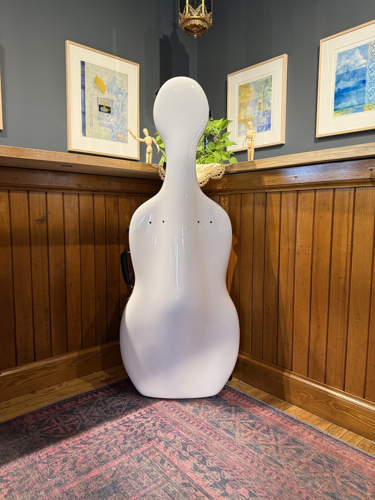 Accord Carbon Fiber Cello Case ***Large/Montagnana Model***                              ***Ultralight Model 2.3 kg / 4.9 lbs***